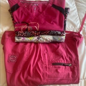 Allure Fuchsia and Black Activewear Ensemble